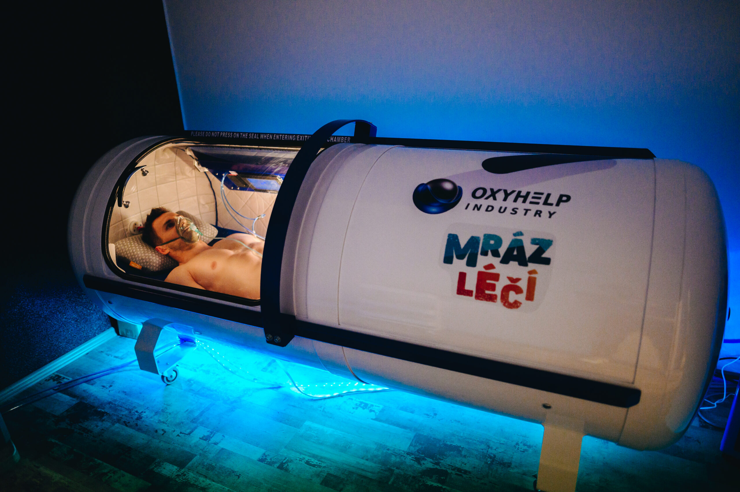 Hyperbarická komora – Účinná pomoc při tinnitu a dalších sluchových obtížích