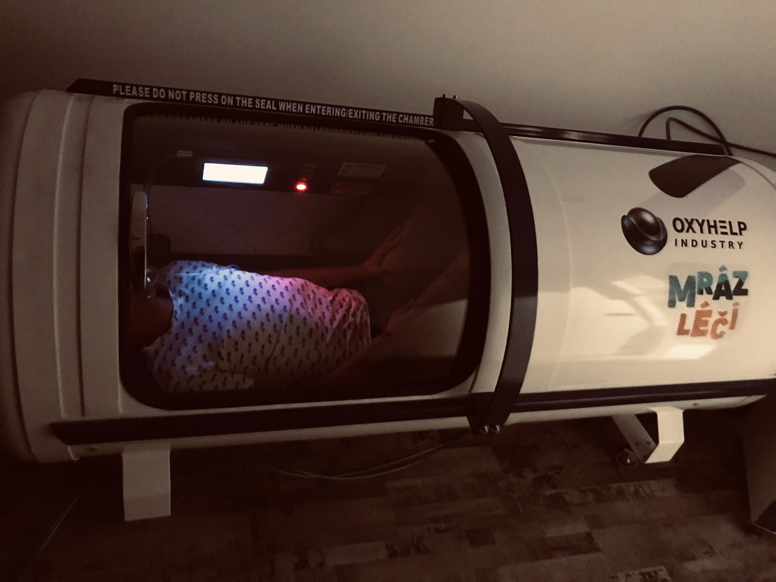 Hyperbarická komora: revoluční terapie pro vaše zdraví